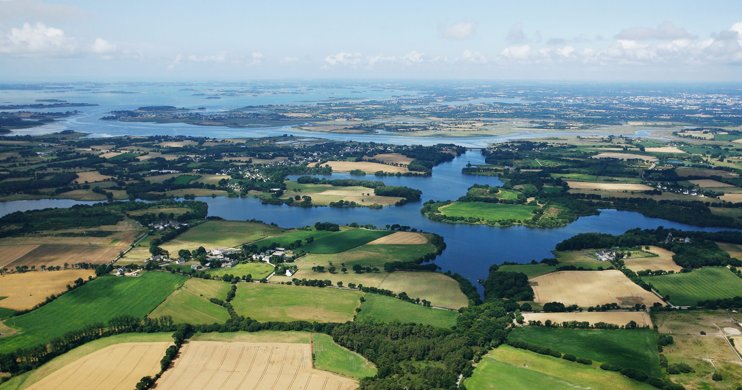Etang nayalo