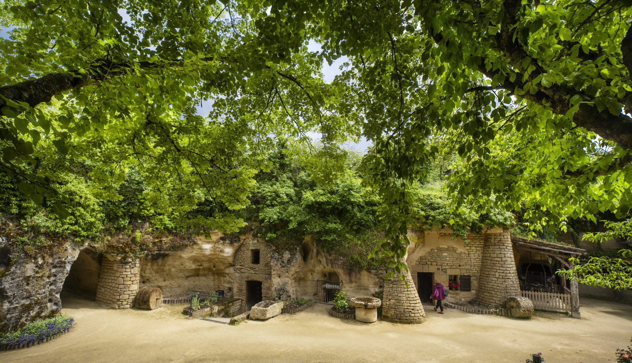 Village troglodyte de Rochemenier